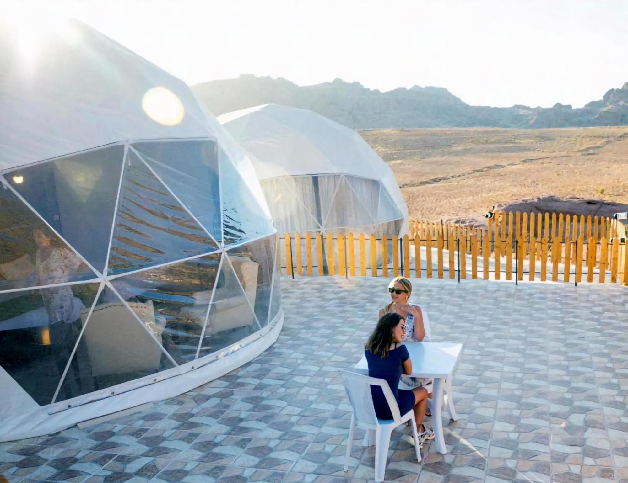 Rum Royal Flower Luxury Camp Wadi Rum Esterno foto