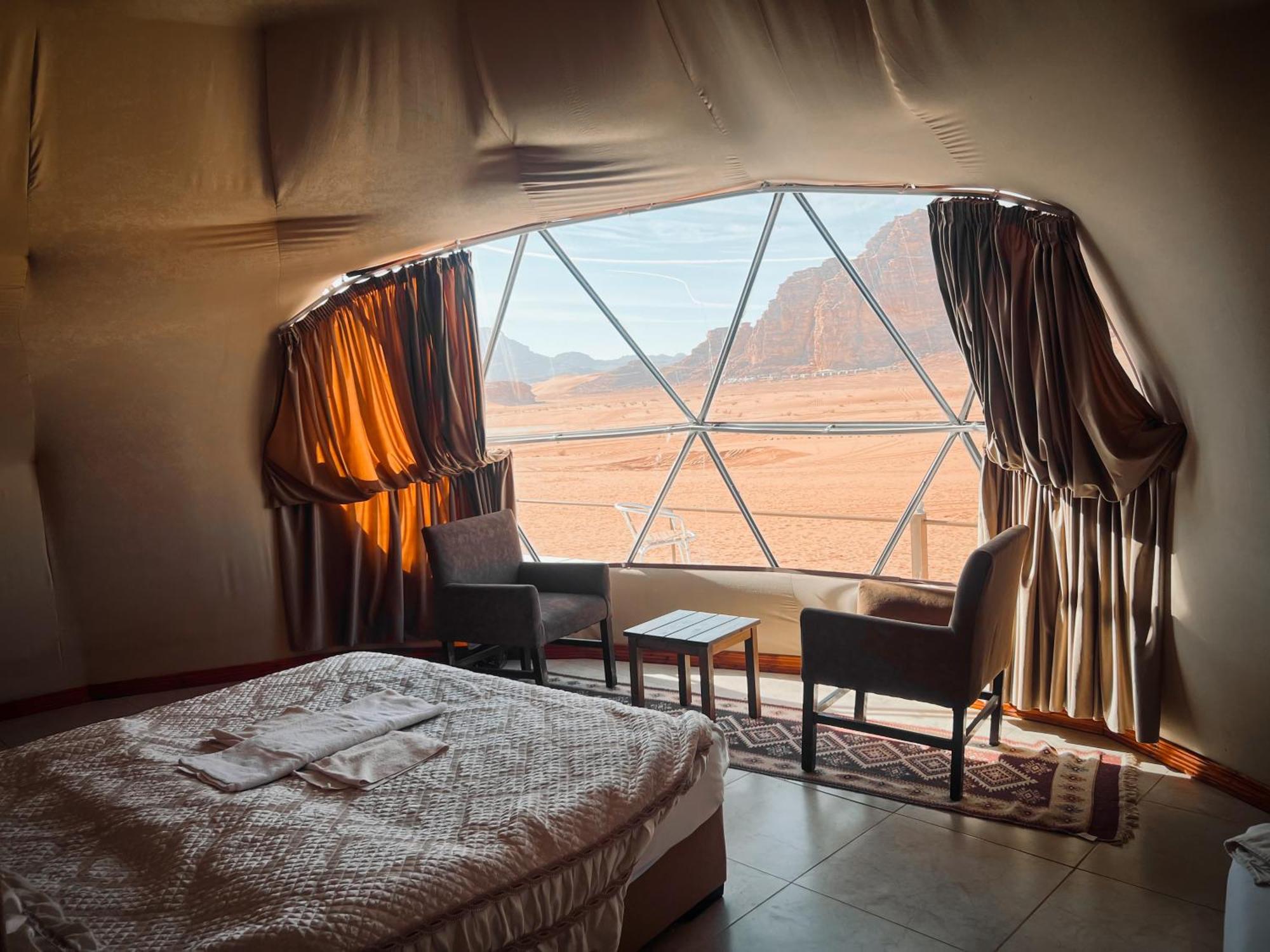 Rum Royal Flower Luxury Camp Wadi Rum Esterno foto