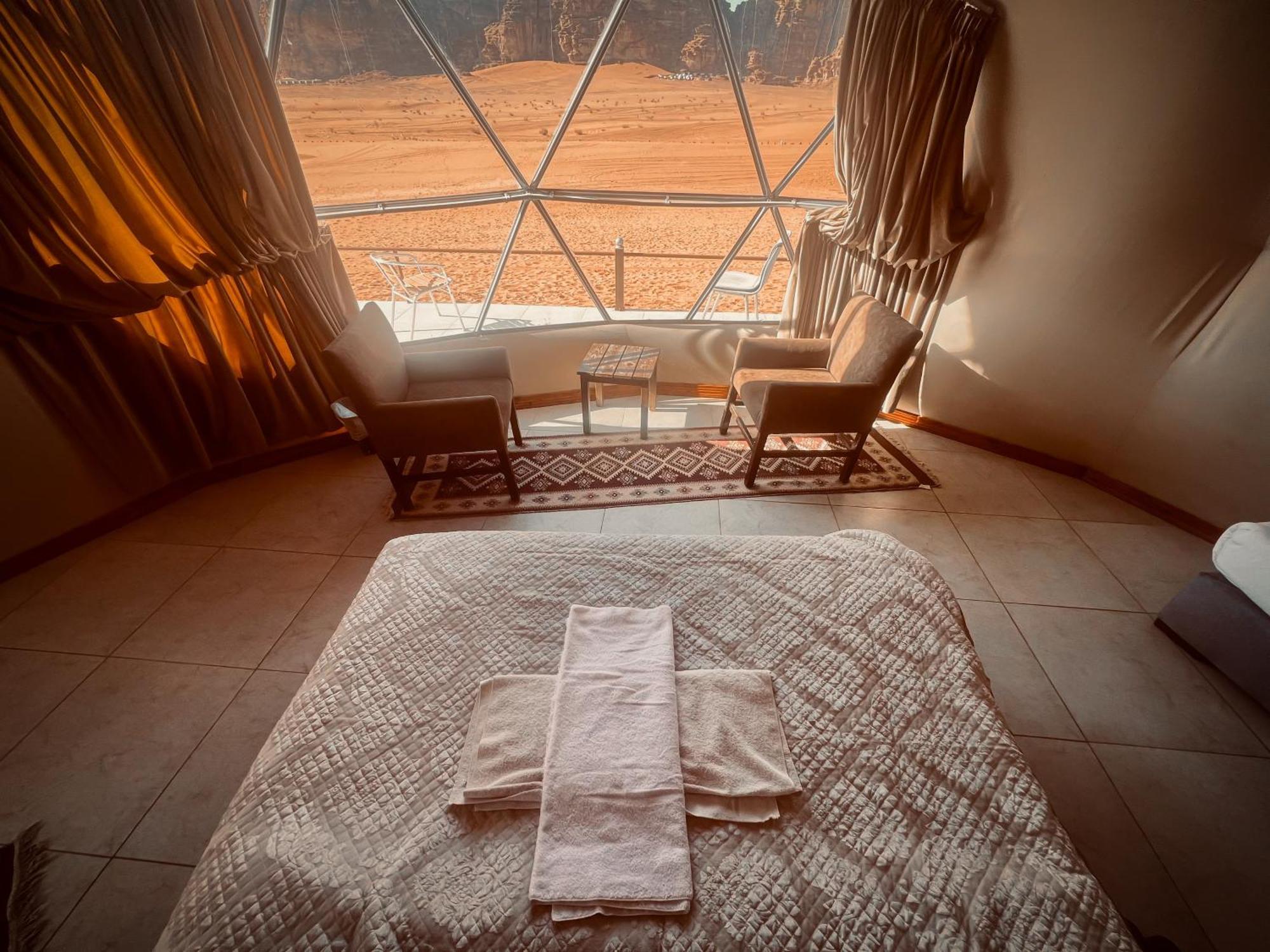 Rum Royal Flower Luxury Camp Wadi Rum Esterno foto
